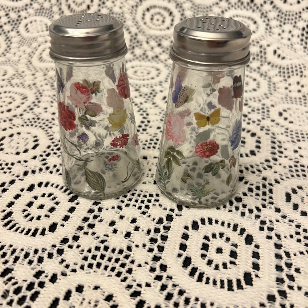 Glass Floral Salt & Pepper Shakers | Cottage